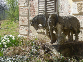 Verfallenes Herrenhaus